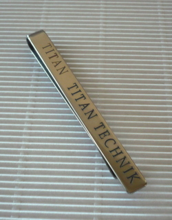 TITAN-KRAWATTENKLAMMER