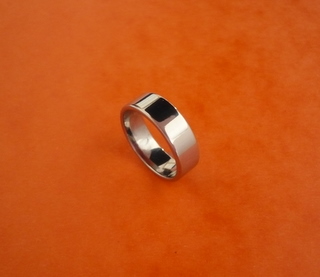 TITAN-RING