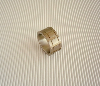TITAN-RING