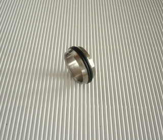 TITAN-RING